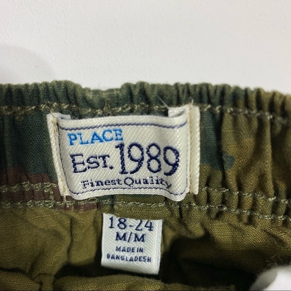 Children’s place baby boy’s 18-24M camo shorts - Picture 2 of 2